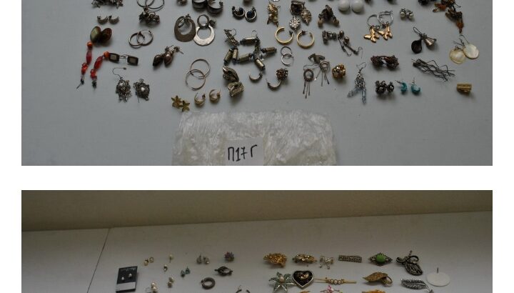 Χίος ,κατασχεμένα χρυσαφικά που βρέθηκαν στην κατοχή διαρρήκτη το έτος 2019. Κοσμήματα-Τιμαλφή- Χίος